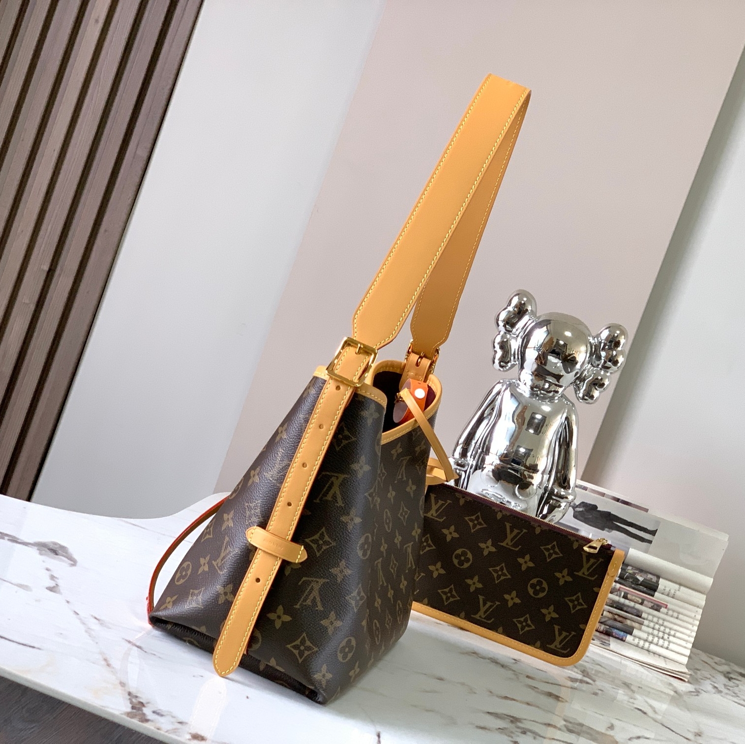 LV CarryAll MM Small Cowhide Replica Bags Louis Vuitton