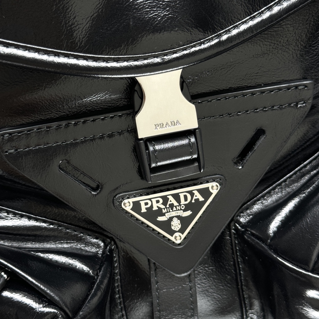 Prada Re-Nylon Belt Bag Medium Cowhide Replica Bags