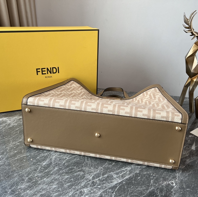 Fendi Peekaboo Large Sheepskin Replica Bags