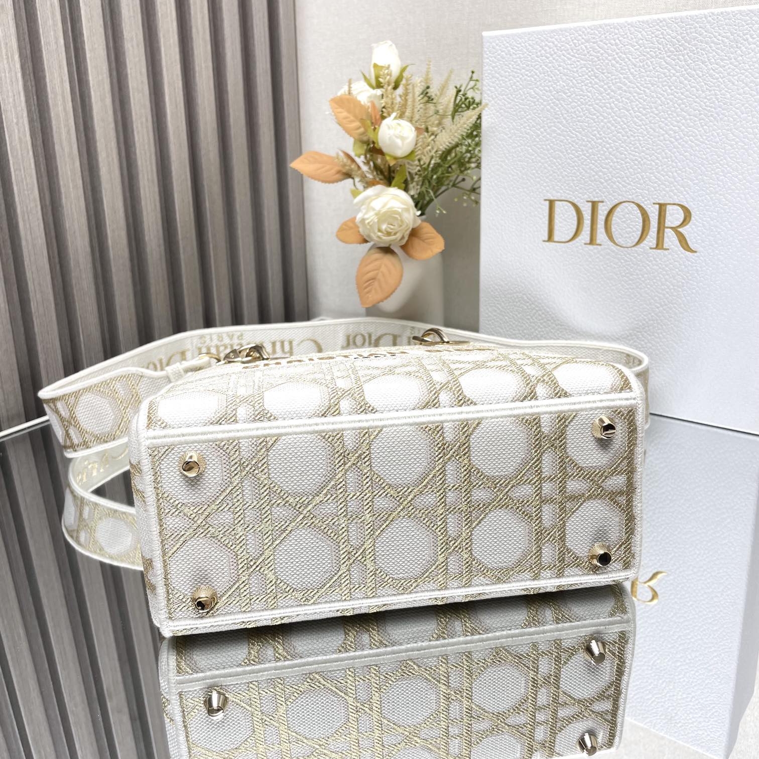 Dior Lady Dior Medium Embroidery Replica Bags