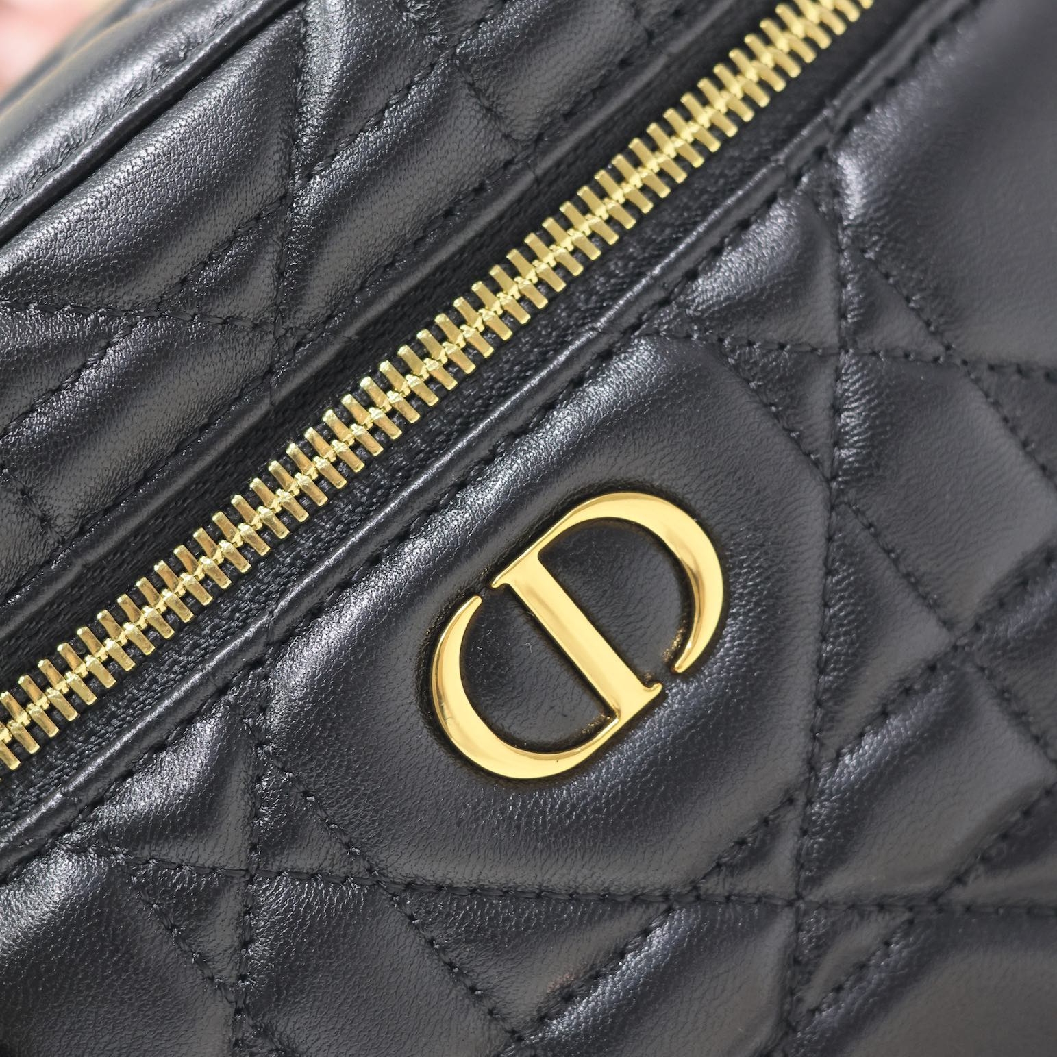 Dior 30 Montaigne Small Sheepskin Replica Bags