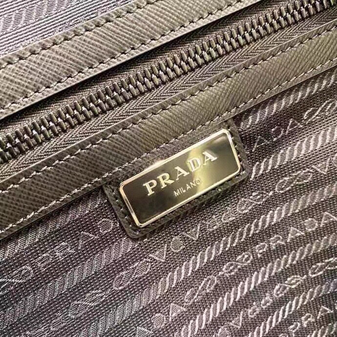 Prada Re-Nylon Traveling Bag Medium Nylon Replica Bags