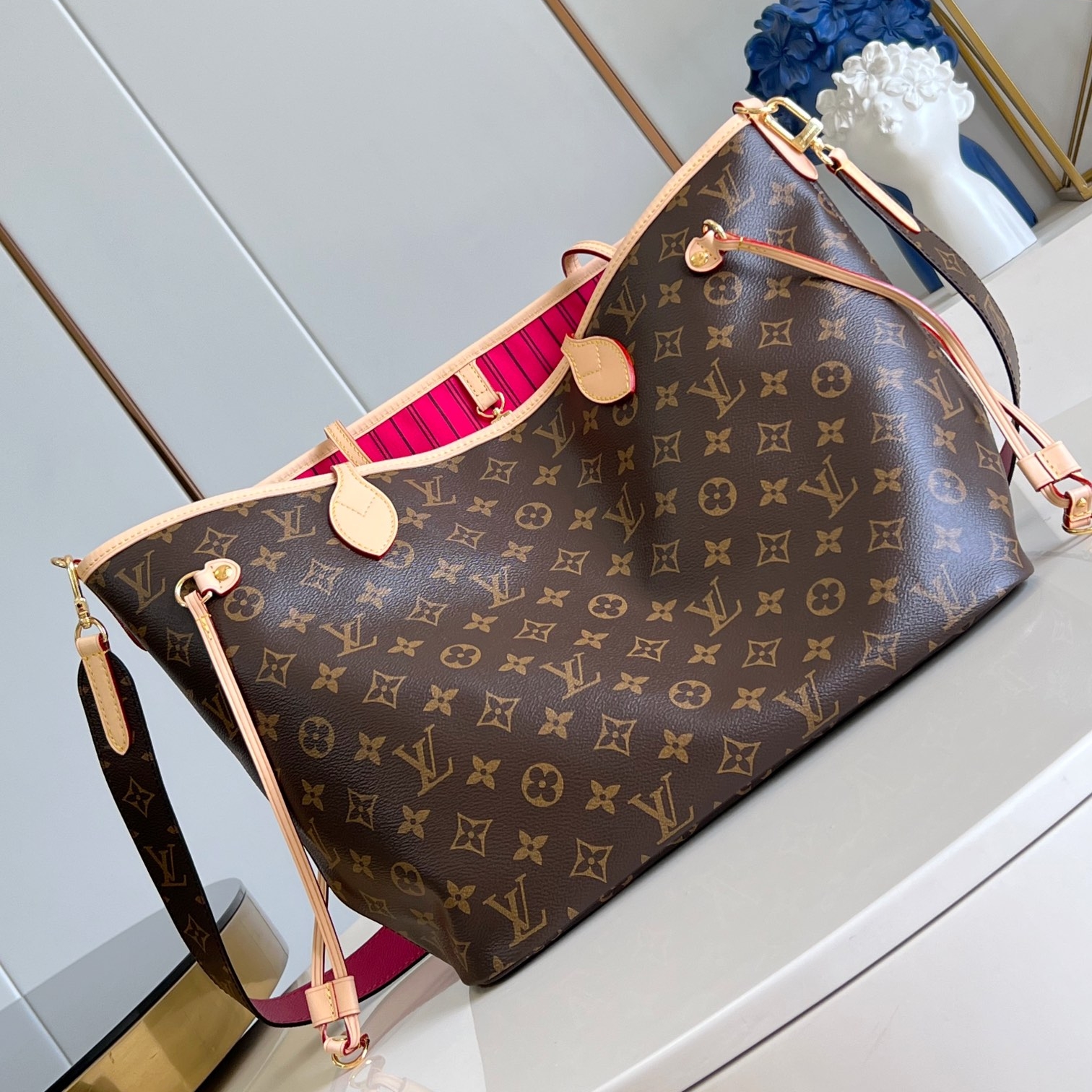 LV Neverfull Medium Cowhide Replica Bags Louis Vuitton