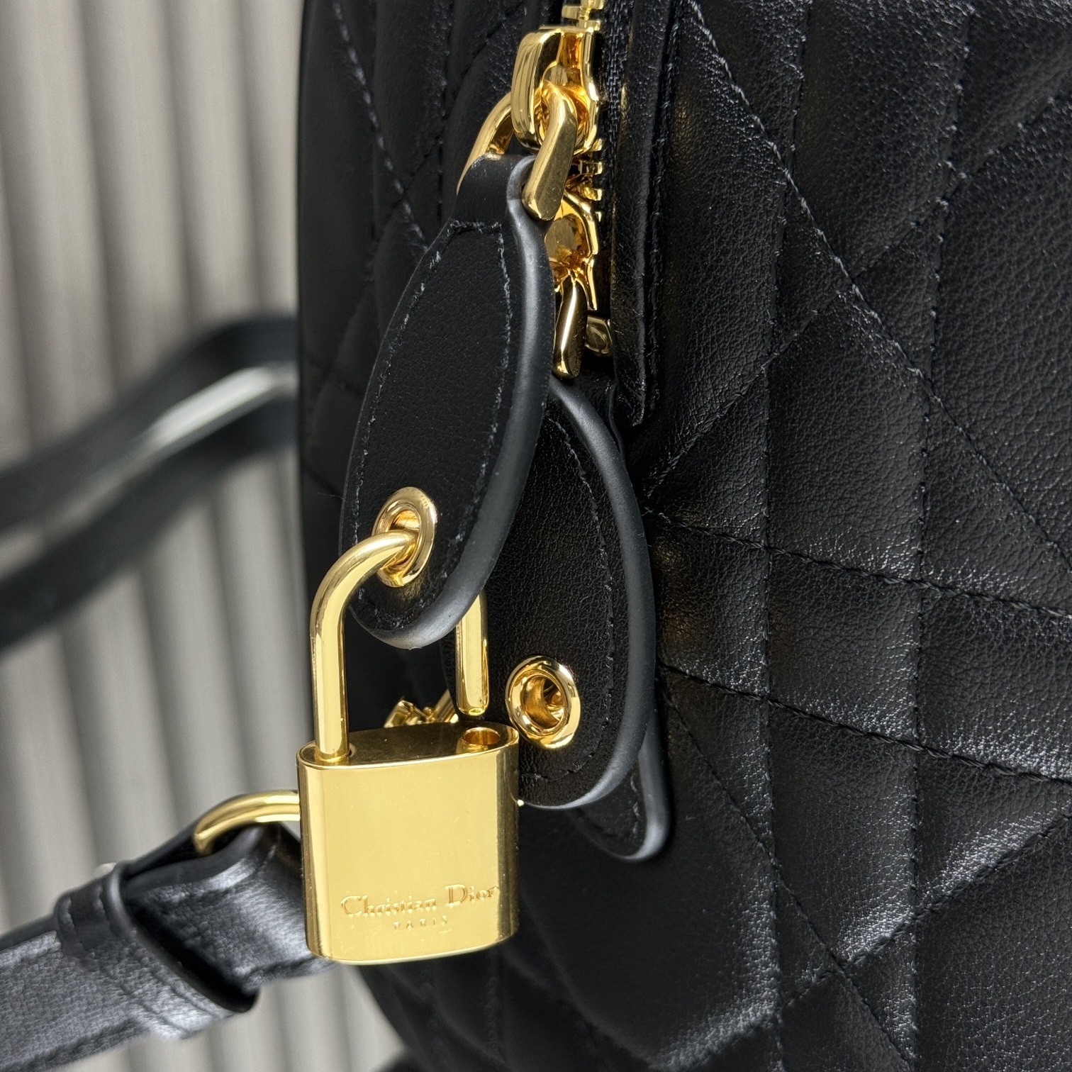 Dior Groove 25 Cowhide Replica Bags